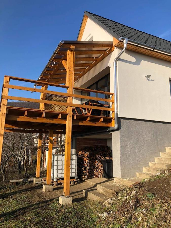 Eged Lodge Eğri Dış mekan fotoğraf